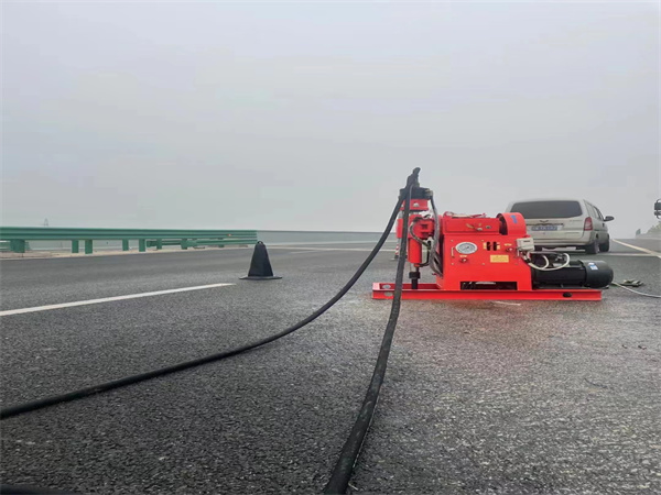 巧家马路路基路面开裂下沉注浆加固灌浆